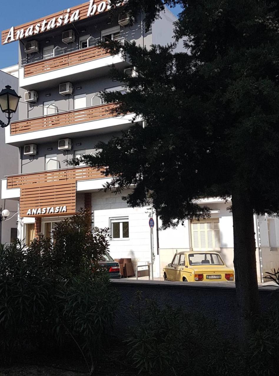 Hotel Anastasia Volos Exteriör bild