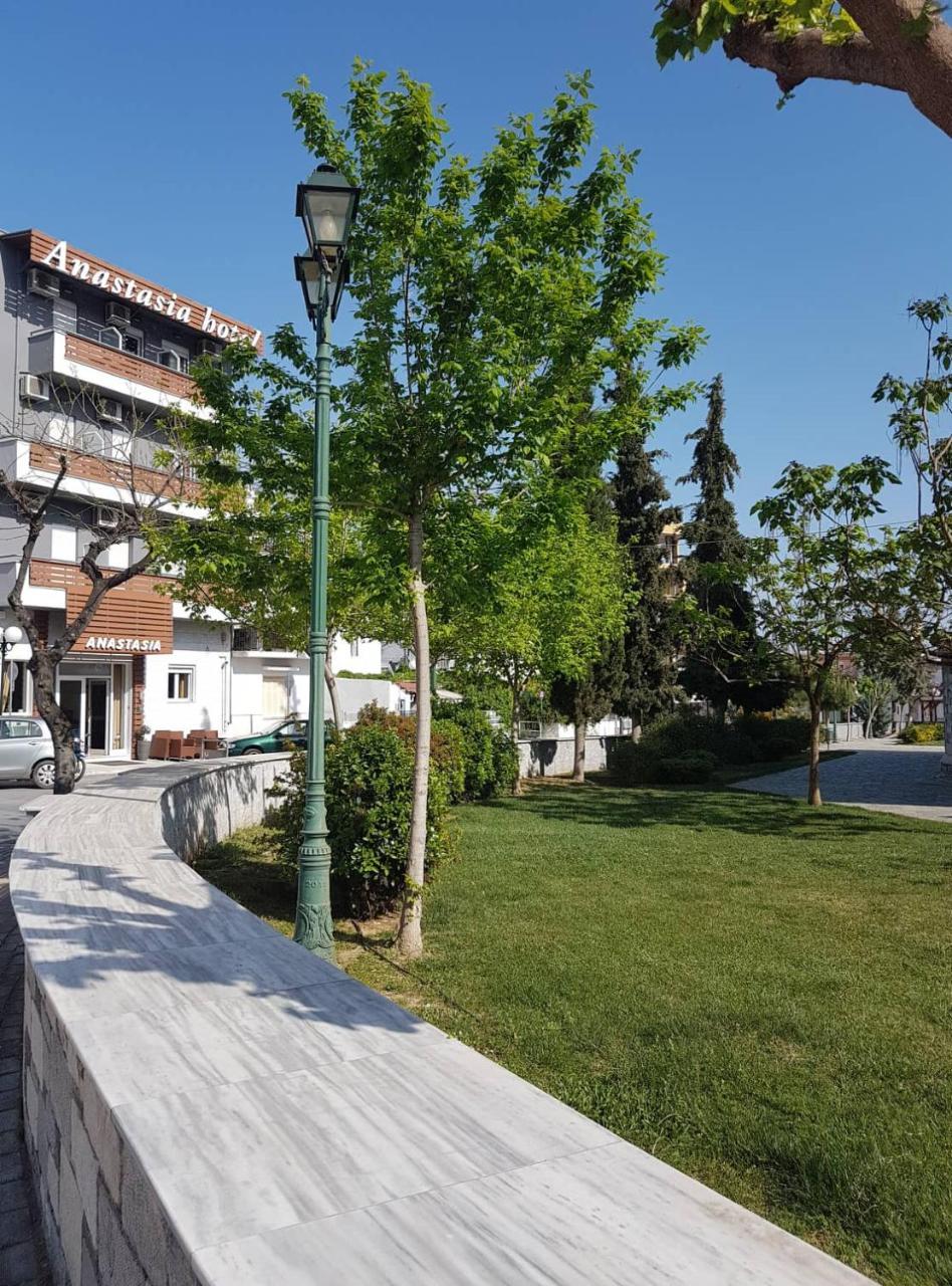 Hotel Anastasia Volos Exteriör bild